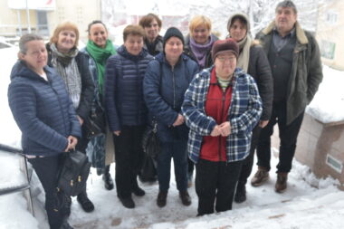 Na području Skrada devet žena s poslovima programa Zaželi krenula je početkom veljače i itekako se bori sa zimskim uvjetima / Foto M. KRMPOTIĆ