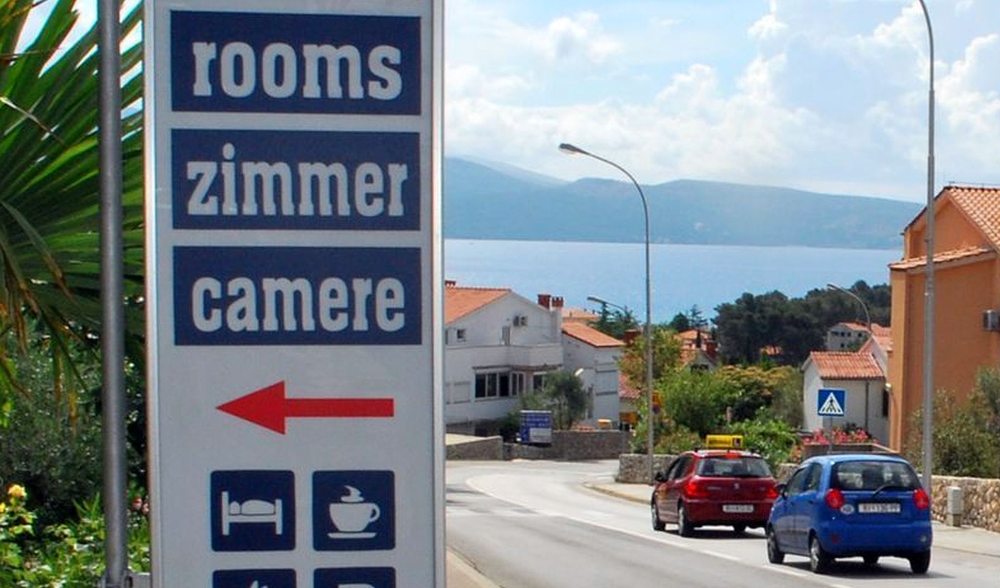 Zahtjev za rekategorizaciju podnosi se Upravnom odjelu za turizam / Foto M. TRINAJSTIĆ