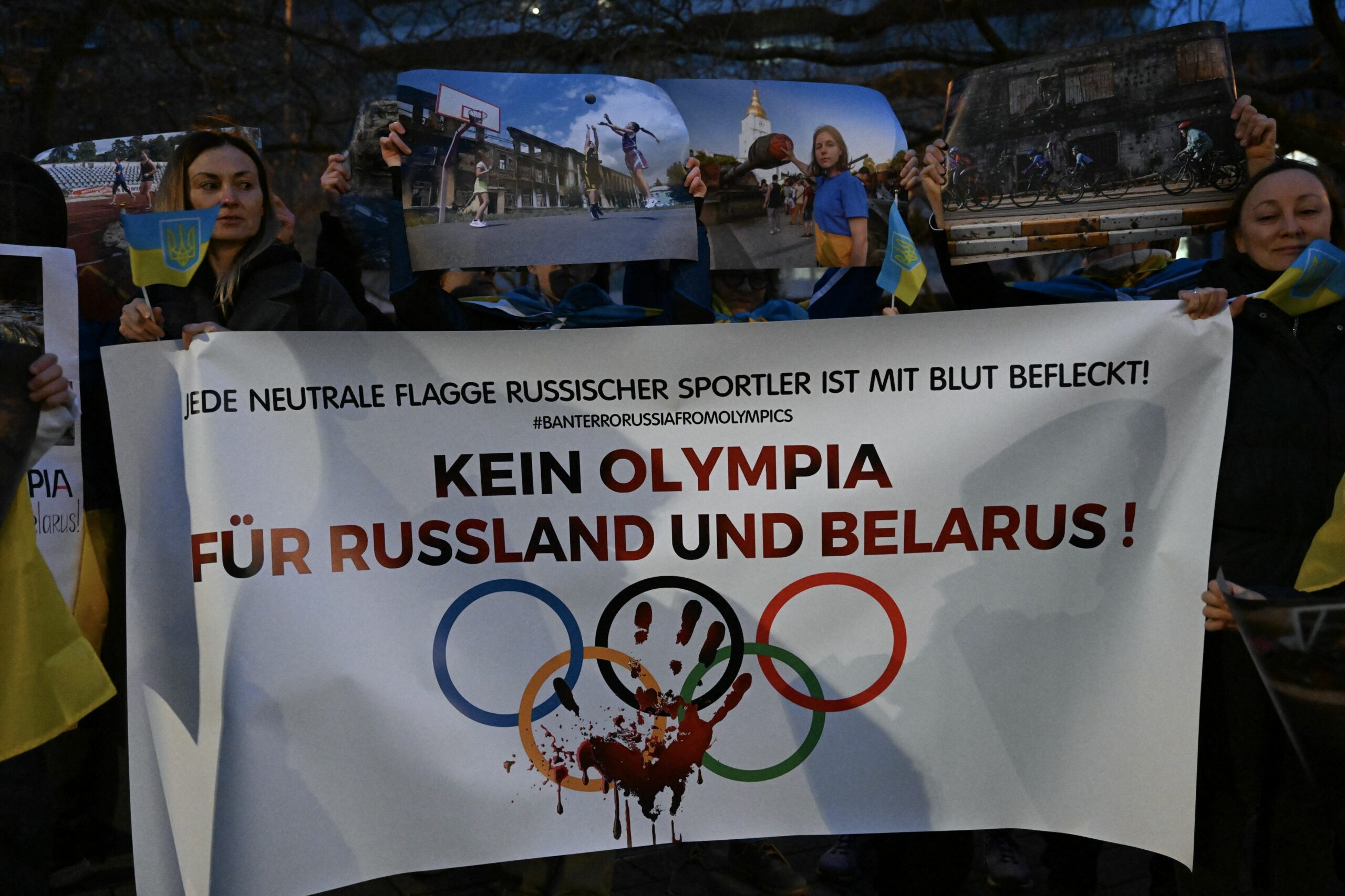 Prosvjednici u Essenu/Foto REUTERS