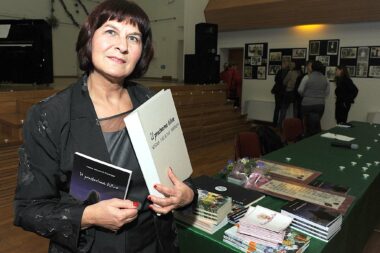Vesna Miculinić Prešnjak i njezine knjige / Foto ARHIVA NL