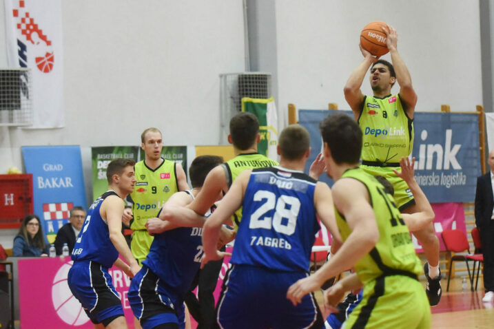 Derryck Thornton/Foto S. DRECHSLER