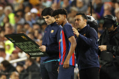 Lamine Yamal i Xavi/Foto REUTERS