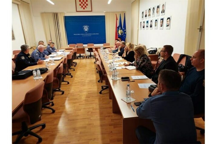 Foto PU PG