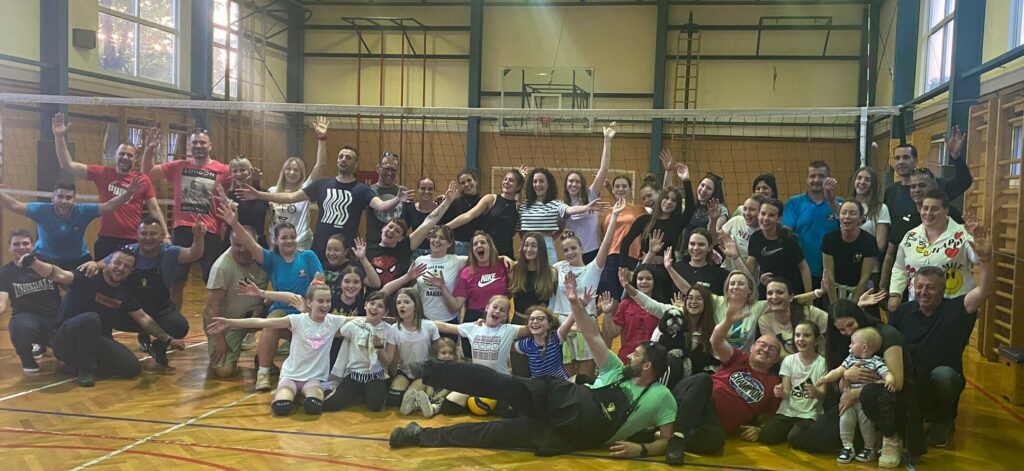 Zajednička fotografija onih koji su pisali i koji će tek napisati povijest ŽOK Drenove