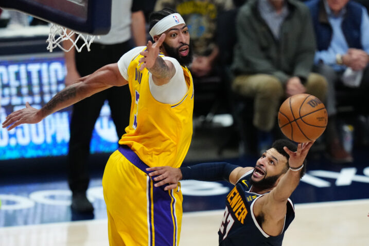 Anthony Davis i Jamal Murray/Foto REUTERS