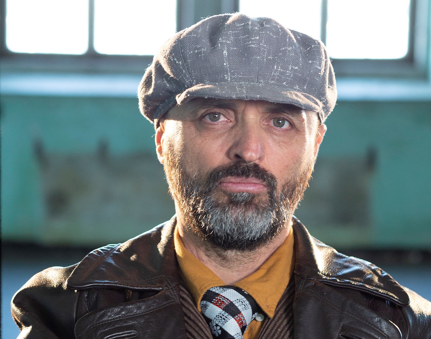 Uvijek vjerujem u književnost koja je neophodna, koja može mijenjati - Damir Karakaš / Foto TONE STOJKO