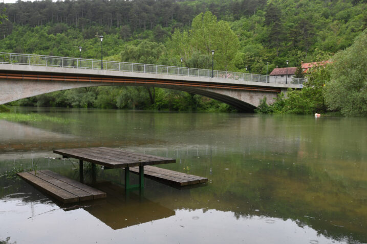 Krka kod Knina / Photo: Hrvoje Jelavic/PIXSELL