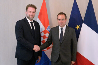 Sastanak ministra Banožića s francuskim ministrom Lecornuom u Parizu / Foto MORH/ F. Klen