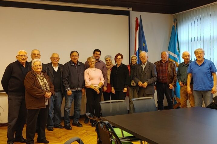 Sudionici izborne skupštine UABA-e Delnice