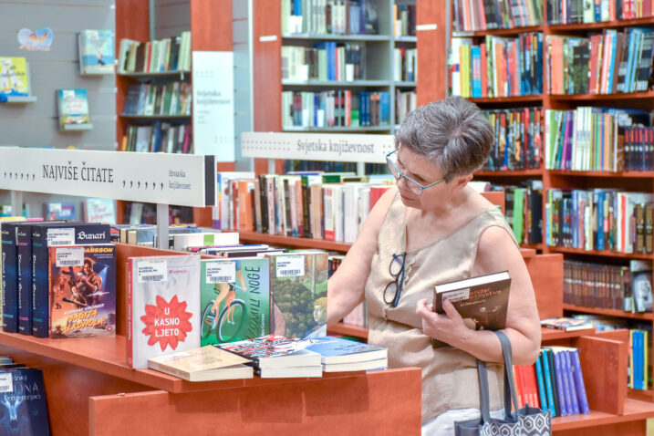 Foto Angela Maksimović