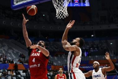 Meisam Mirzaei i Rudy Gobert/Foto REUTERS