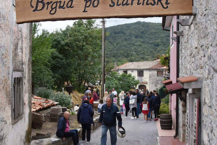 Brgud po starinski 2022. / Snimio S. DRECHSLER