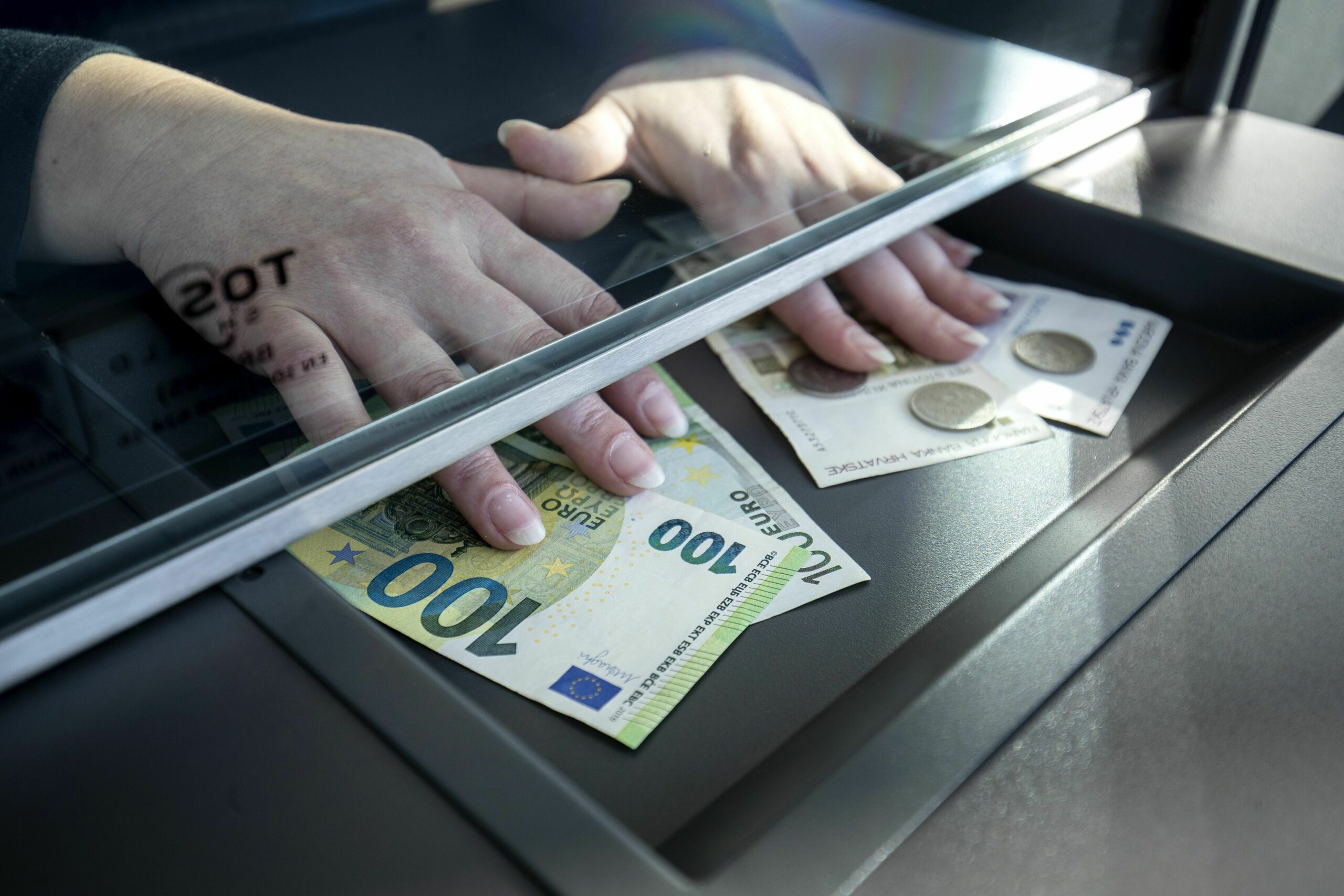 Kreditne unije dobro poznaju svoje klijente i imaju manje nenaplativih kredita od banaka / Foto IGOR KRALJ/PIXSELL