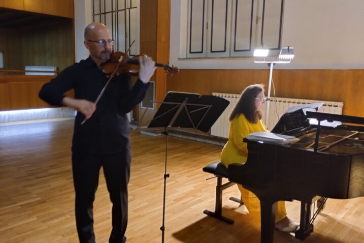 Violinist Anđelko Krpan i pijanistica Nada Majnarić