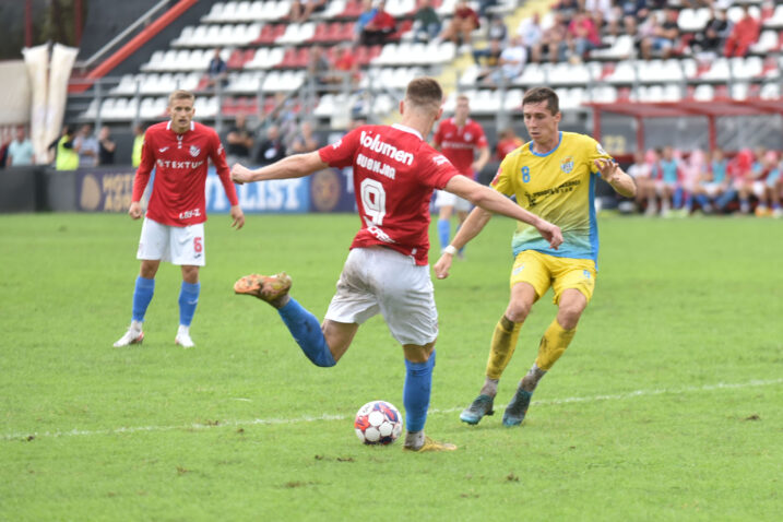 Andrija Mohorović i Lazar Vujanić trenutak uoči pogotka/Foto A. MAKSIMOVIĆ