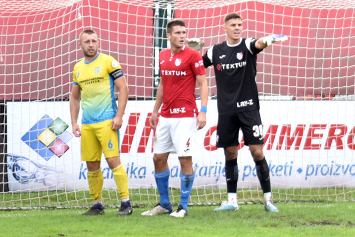 Patrik Mohorović u društvu Karla Majtanića i suigrača Dominika Mulca/Foto A. MAKSIMOVIĆ