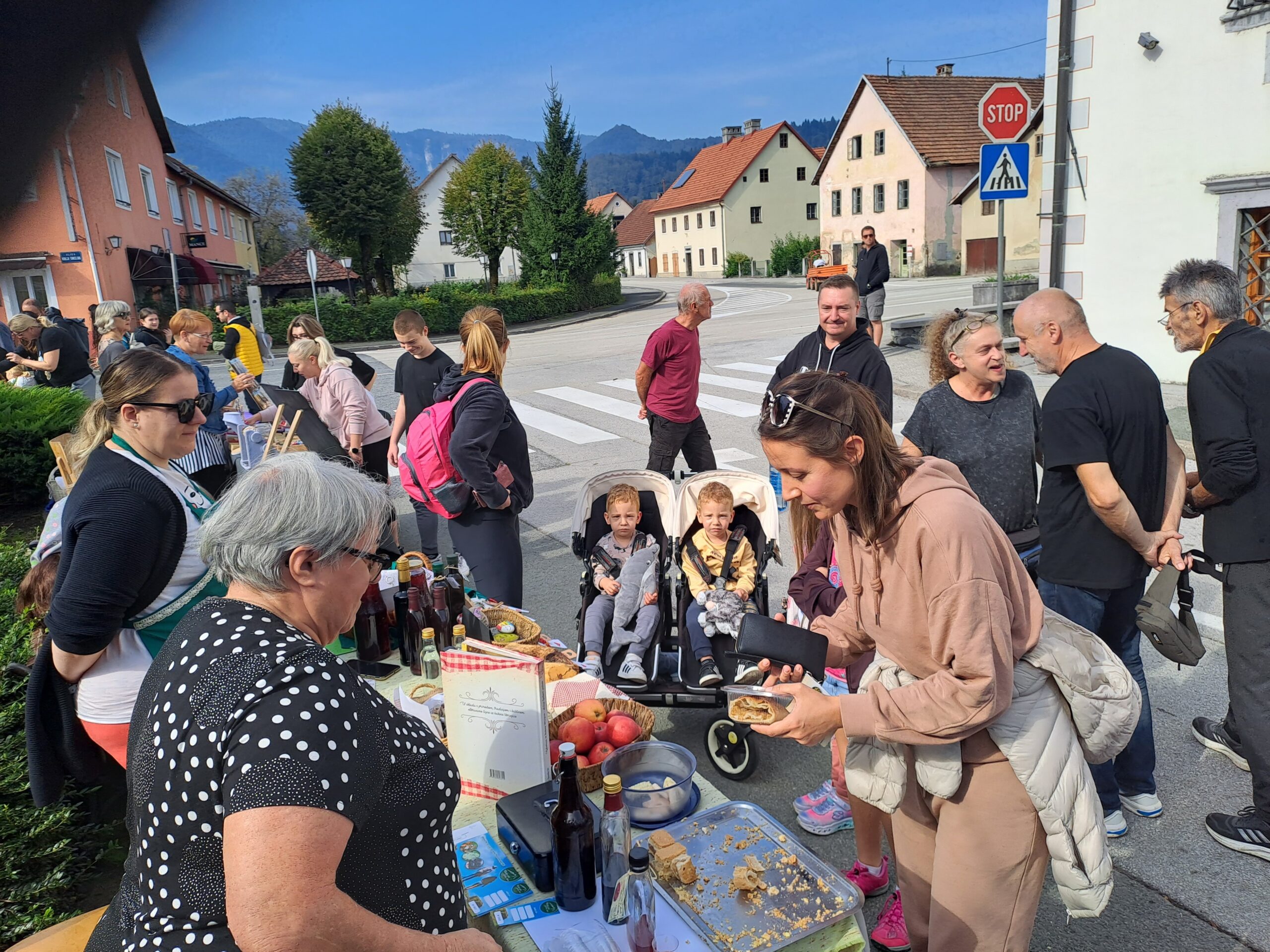 Zanimljivo je bilo i malim i velikima / Snimio Marinko KRMPOTIĆ