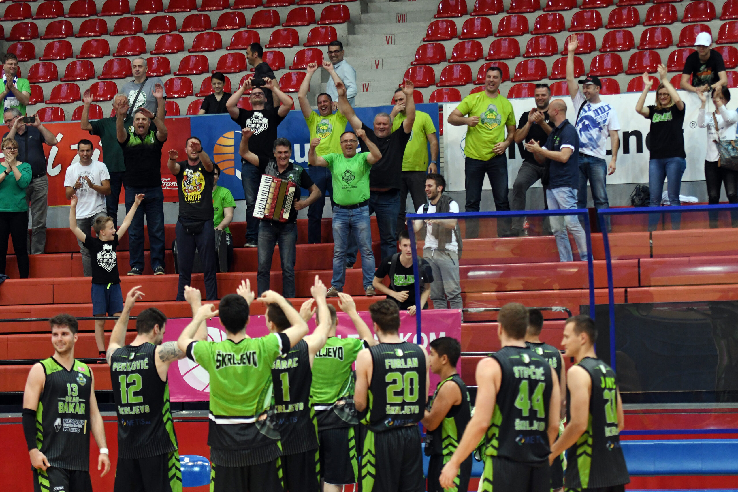 Zeleni s navijačima u Draženovu domu/Foto Arhiva NL