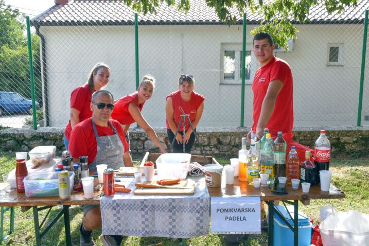 Foto Angela Maksimović