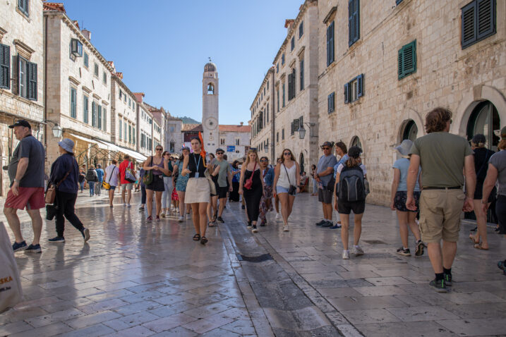 Najposjećeniji turistički grad u Hrvatskoj prvi najavio mjere protiv overturizma / Foto GRGO JELAVIĆ/PIXSELL