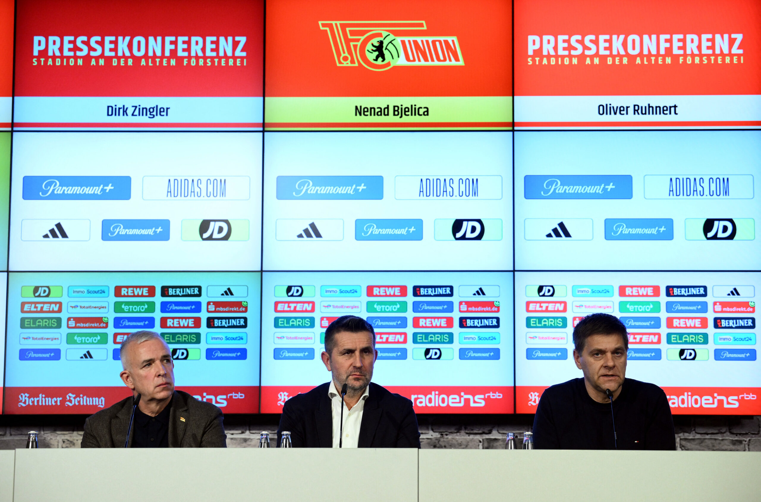Nenad Bjelica u društvu predsjednika Uniona Dirka Zinglera i direktora Olivera Ruhnera/Foto REUTERS