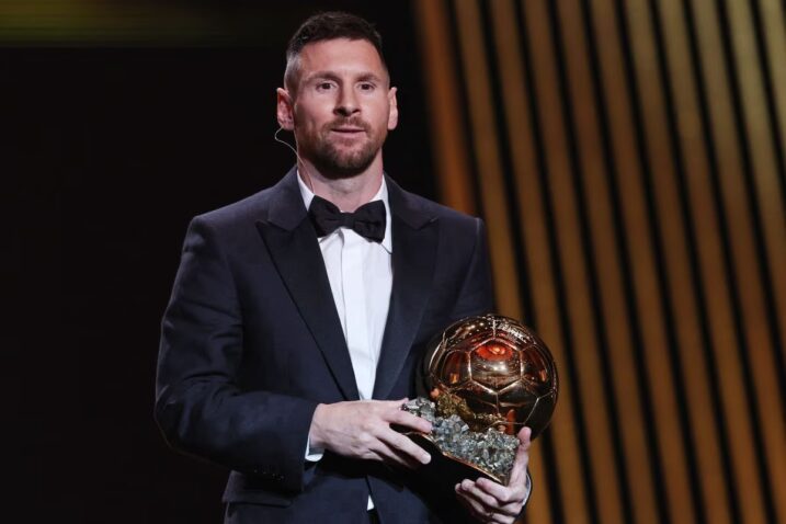 Leo Messi dobio je posljednju Zlatnu loptu po "starim pravilima"/Foto REUTERS