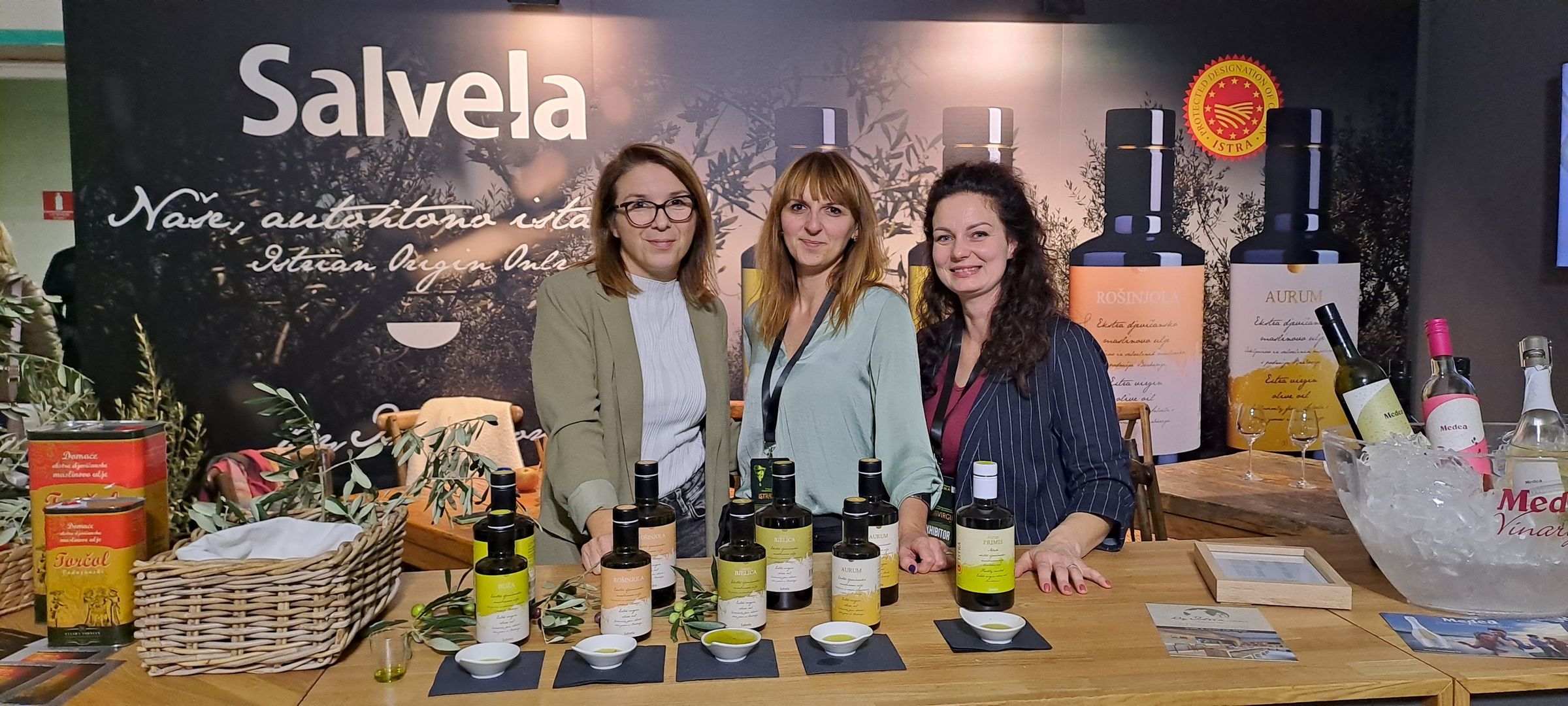 Predstavnice ulja Salvela i vina Medea / Foto Doria Mohorović