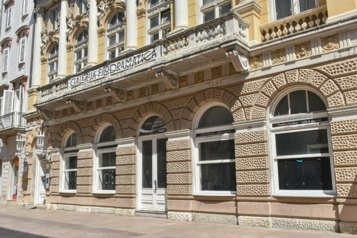 Stiže restoran - kavana u Filodrammatici zatvorena je još početkom prošle godine / Foto Anegla MAKSIMOVIĆ