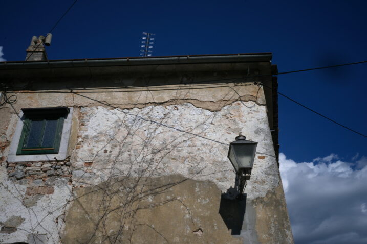 Stara, ma lepa kuća / Foto B. KUKURIN