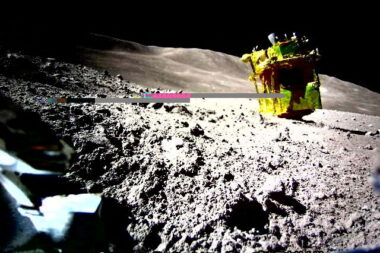 Foto Japan Aerospace Exploration Agency (JAXA), TAKARA TOMY, Sony Group, Doshisha University /via REUTERS