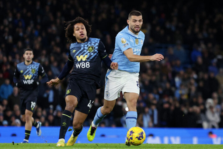 Mateo Kovačić i Han-Noah Massengo/Foto REUTERS