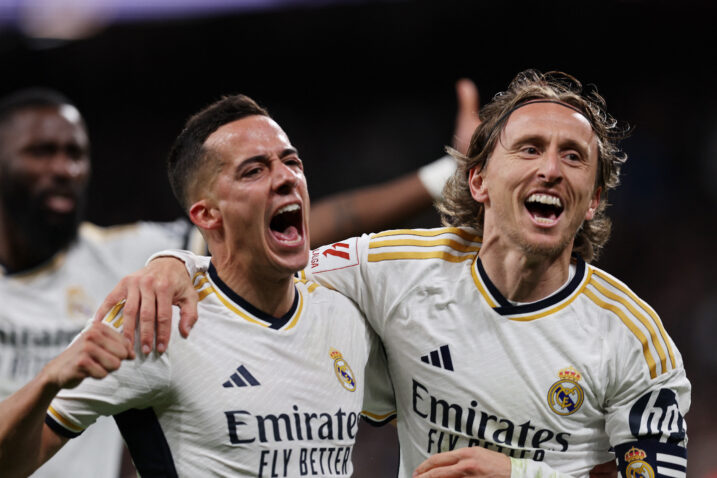 Lucas Vasquez i Luka Modrić/Foto REUTERS