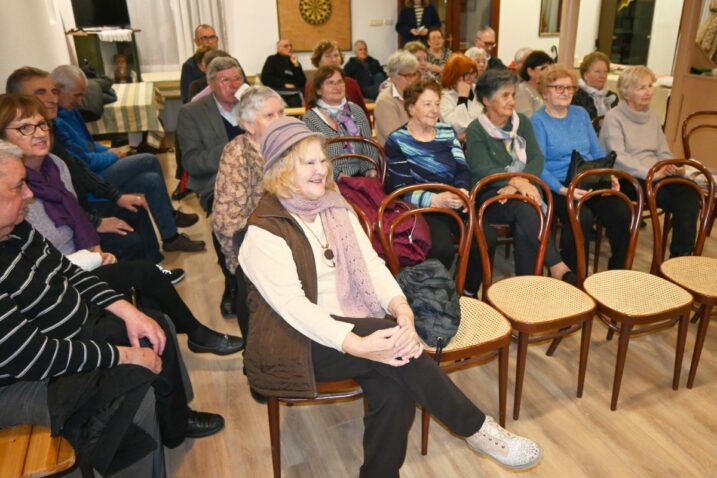Sa skupštine Udruge umirovljenika Malog Lošinja / Foto Bojan Purić