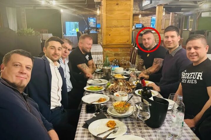 Matej Frane Maslić (u krugu) za istim stolom s Velimirom Bujancem i Ivanom Pernarom / Foto Screenshot Instagram Ivan Pernar