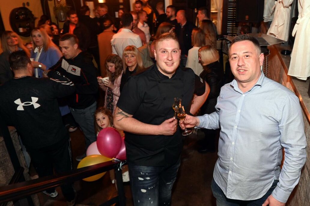 Osojnak opet na usluzi! Ponovo otvorena kultna oštarija u Pobrima