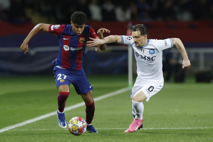 Lamine Yamal i Mario Rui/Foto REUTERS