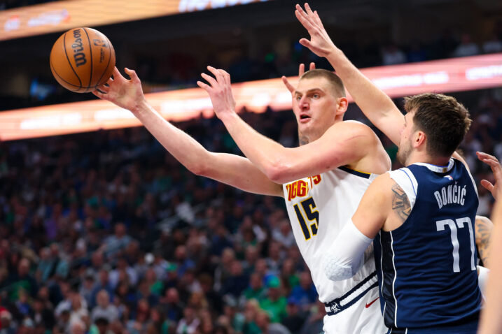 Nikola Jokić i Luka Dončić/Foto REUTERS