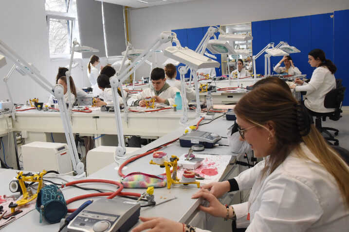 Medicinska škola u Rijeci organizira Dan otvorenih vrata za buduće srednjoškolce