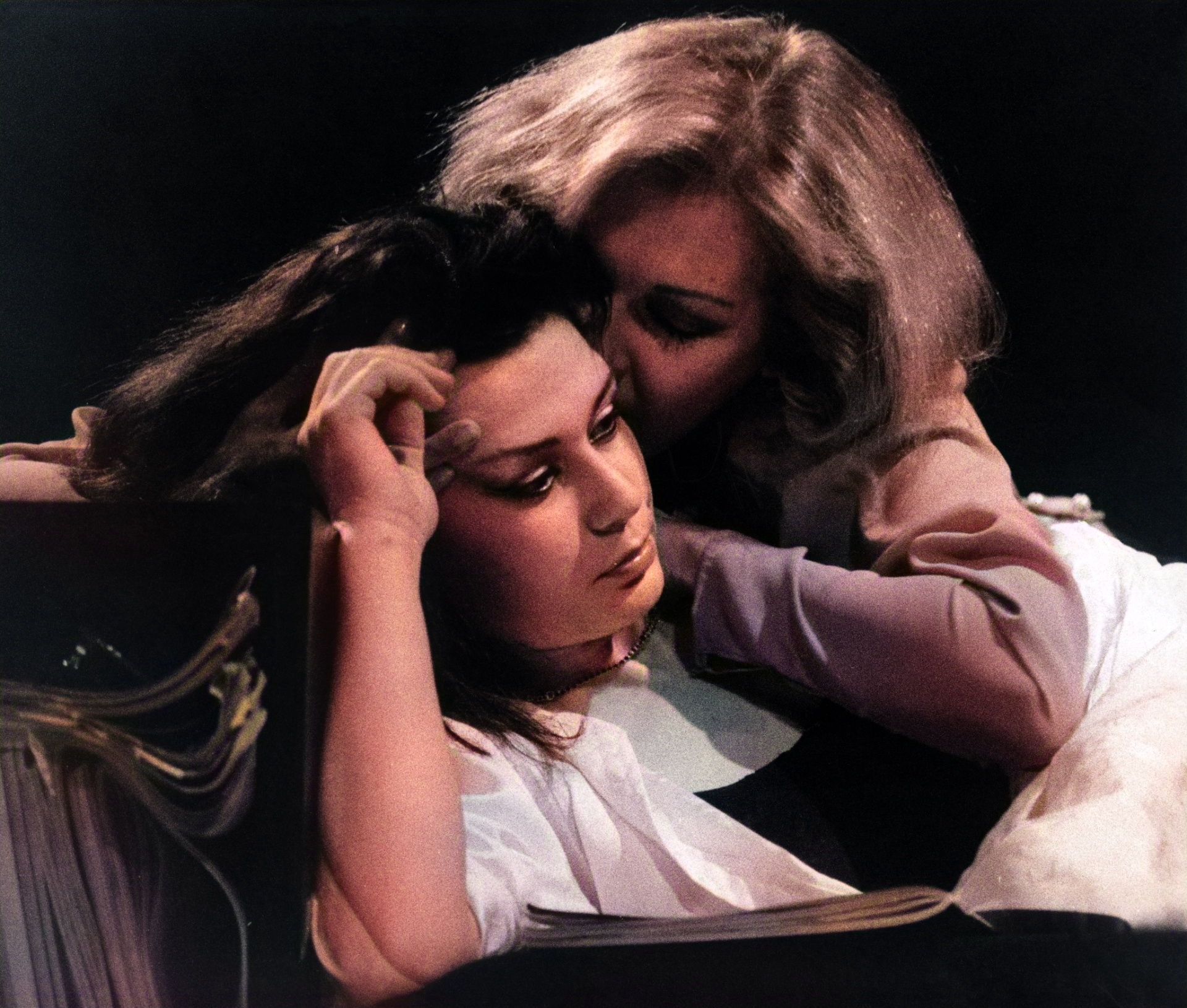 "Gorke suze Petre von Kant" (Zdravka Krstulović i Vesna Orel), Foto: Promo