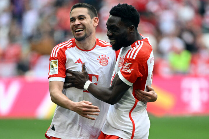 Raphael Guerreiro i Alphonso Davies/Foto REUTERS