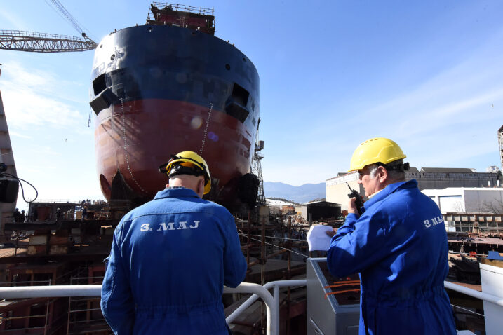 »Algoma Endeavour« porinut je s navoza u veljači u nazočnosti brojnih građana i premijera Andreja Plenkovića / Foto S. DRECHSLER