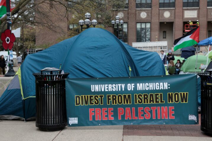 Kamp u Michiganu / Reuters