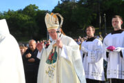 Veći dio propovijedi riječki nadbiskup posvetio je plodovima molitve Mariji / Foto Ana KRIŽANEC