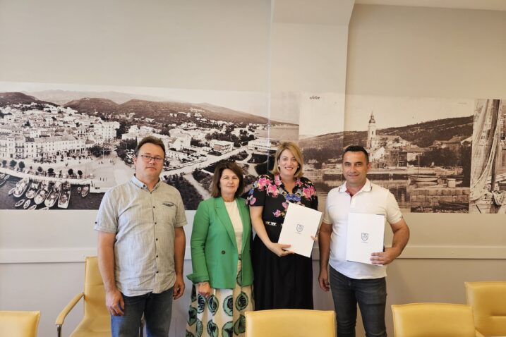 Foto Grad Crikvenica