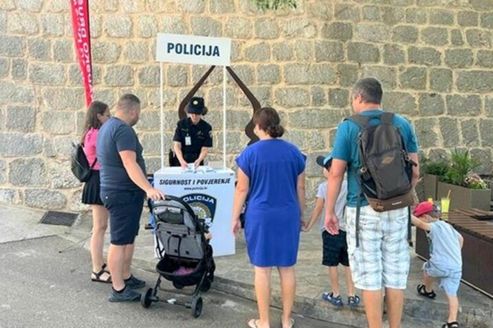 Foto PU PG