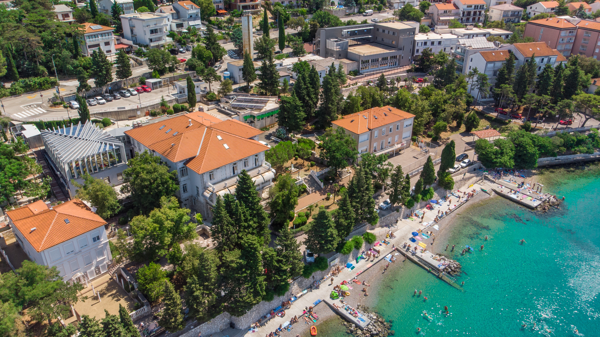 THALASSOTHERAPIA CRIKVENICA - Nakon Opatije i Crikvenica je proglašena klimatskim lječilištem