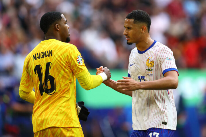 FRANCUSKI BEDEM - Mike Maignan i William Saliba/Foto REUTERS