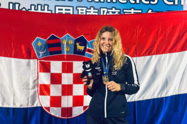 NAJBOLJA - Laura Štefanac