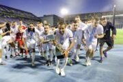 PODSJETNIK NA 2017. - Mate Maleš podigao je u Maksimiru trofej za prvu titulu prvaka Rijeke/Foto PIXSELL