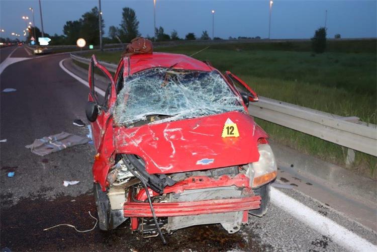 Stradalo vozilo na A3, putnici u bolnici / PU zagrebačka